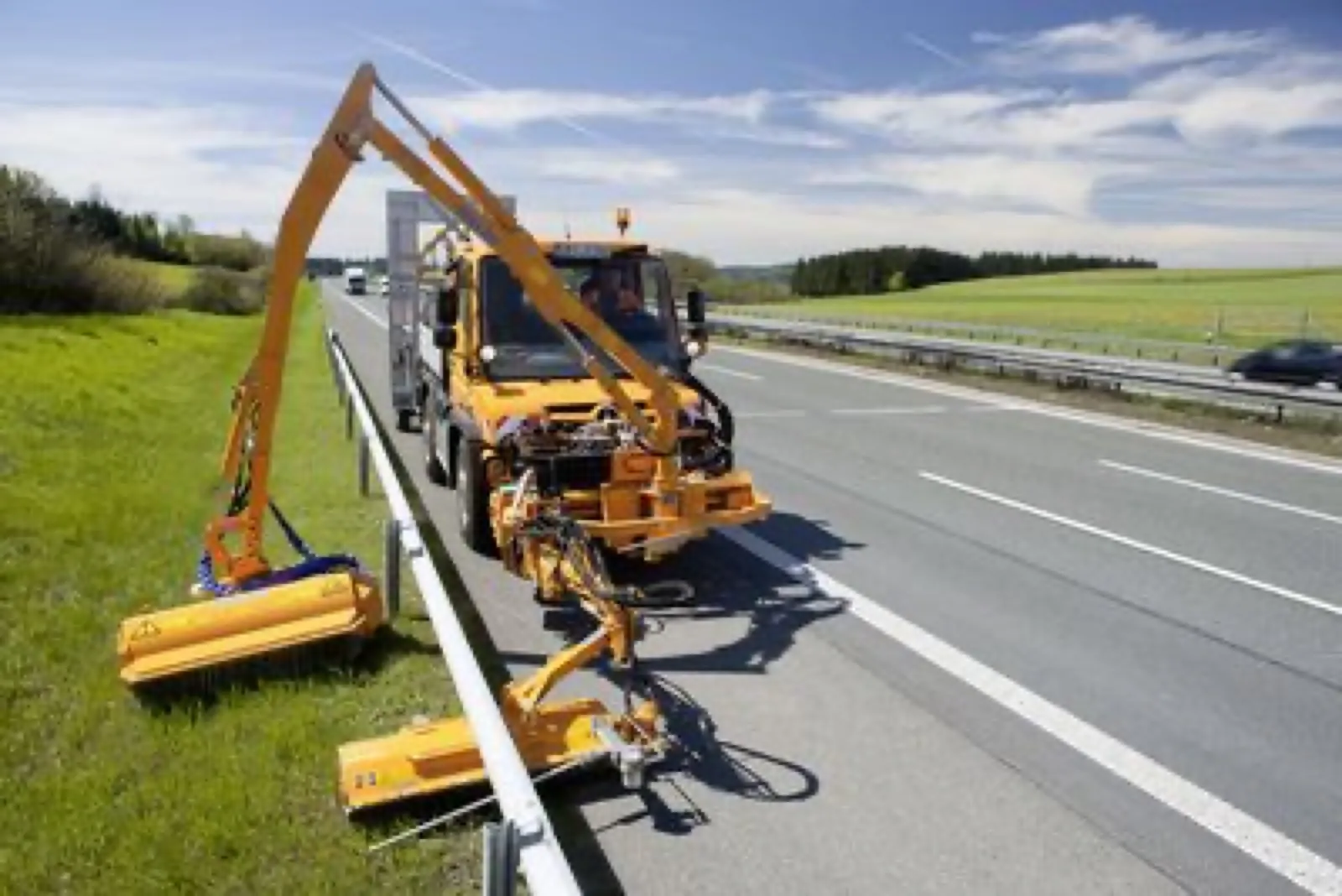 The Unimog and its use by public authorities