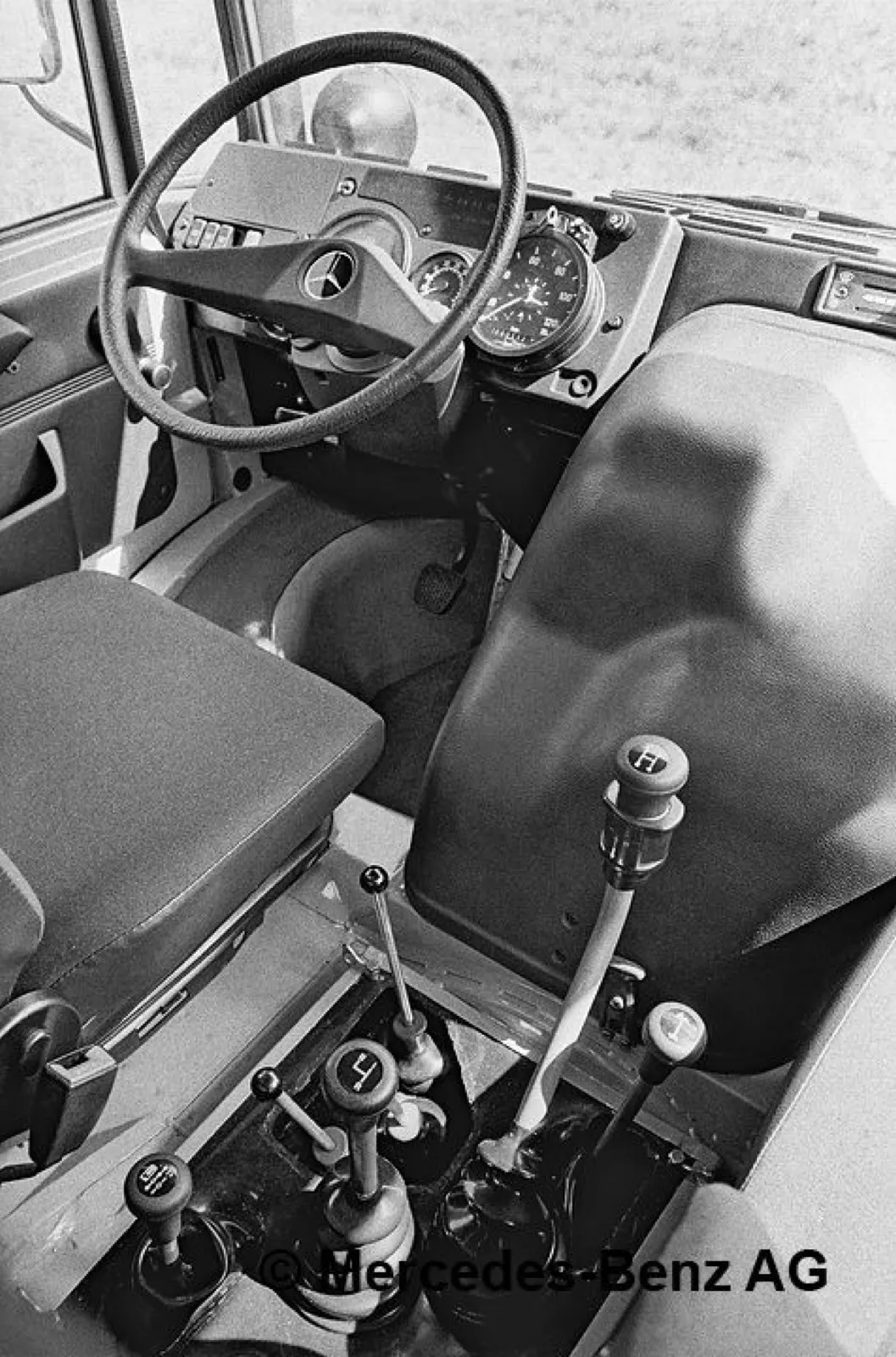 U600 cab